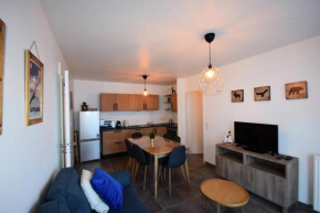 Résidence Lodges 1970 - 3 Pièces + cabine 6/8 pers - LODGES 1970 - PLAGNE CENTRE MAE-8241 Mâcot-La-Plagne